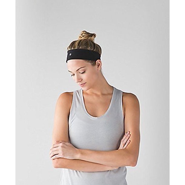 Lululemon Fly Away Tamer Headband