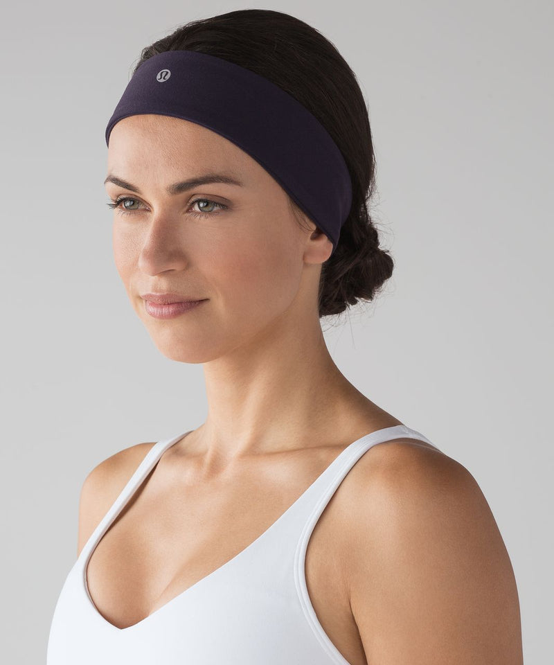 Lululemon Fly Away Tamer Headband