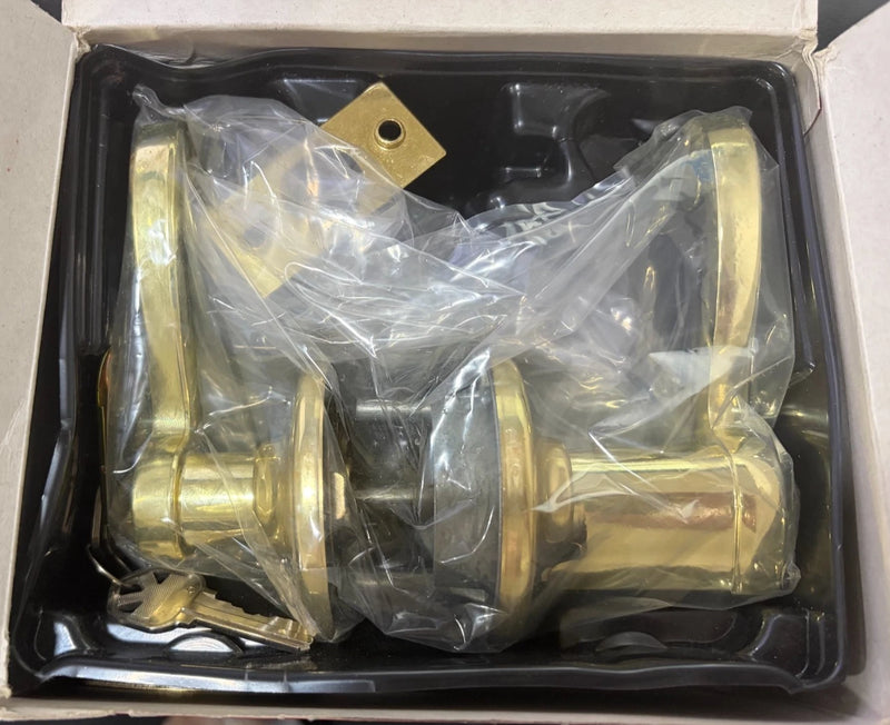 Kwikset 405LL-3 Signature Series Lido Entry Door Lock | Right Handed | Polished Brass 94050-306