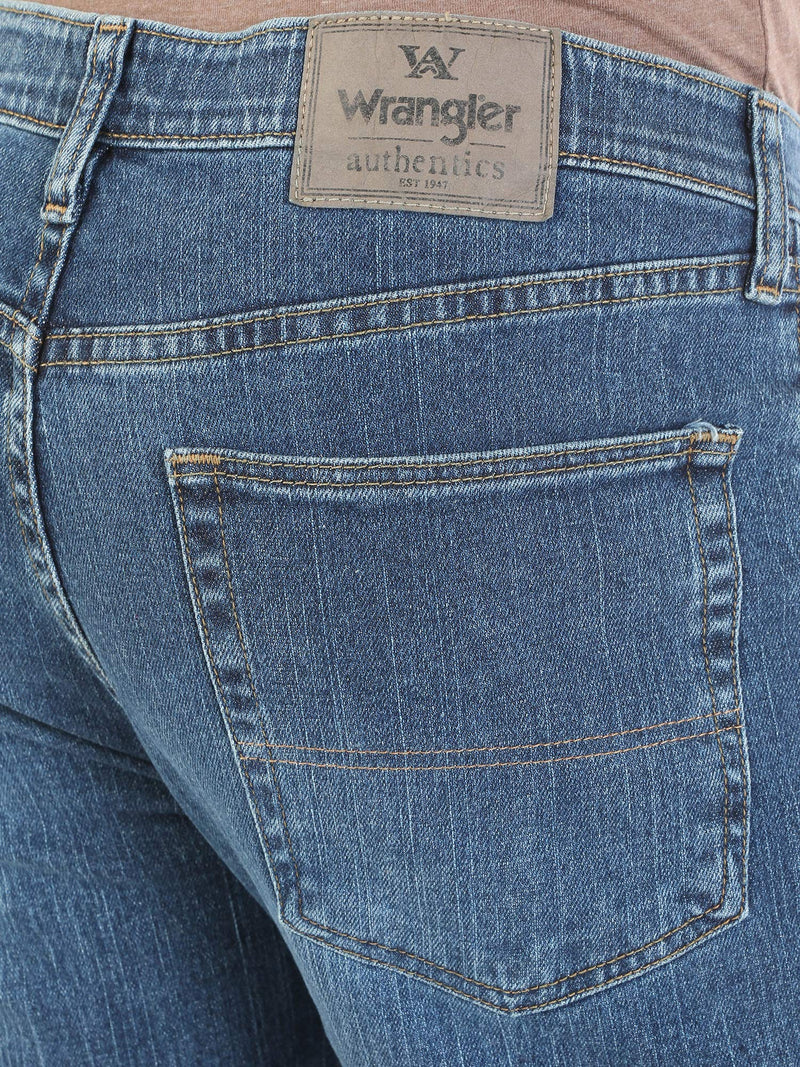 Wrangler Authentics Men's Regular Fit Comfort Flex Waist Jean, Blue Ocean, 30W x 32L