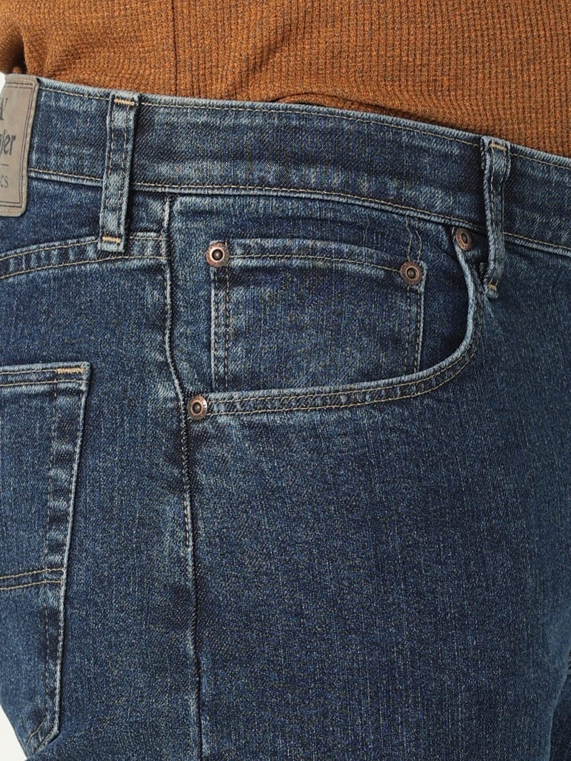 Wrangler Authentics Men's Regular Fit Comfort Flex Waist Jean, Dark Stonewash, 38W x 32L