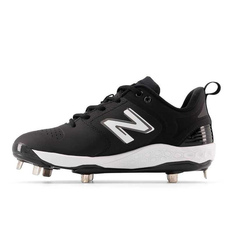 New Balance Women's Fresh Foam Velo V3 Softball Shoe, Black/White, 5.5